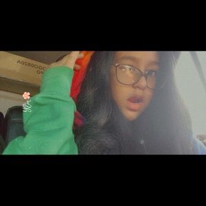 Meet your Posher, Vanessa